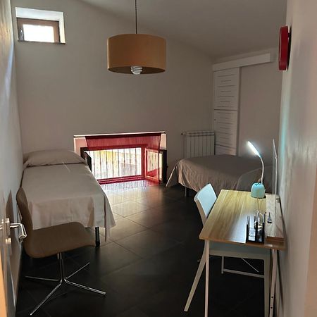 Elegante Appartamento Privato In Palazzo Storico Del XVIII - Pieno Centro Никозия Екстериор снимка