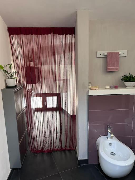 Elegante Appartamento Privato In Palazzo Storico Del XVIII - Pieno Centro Никозия Екстериор снимка